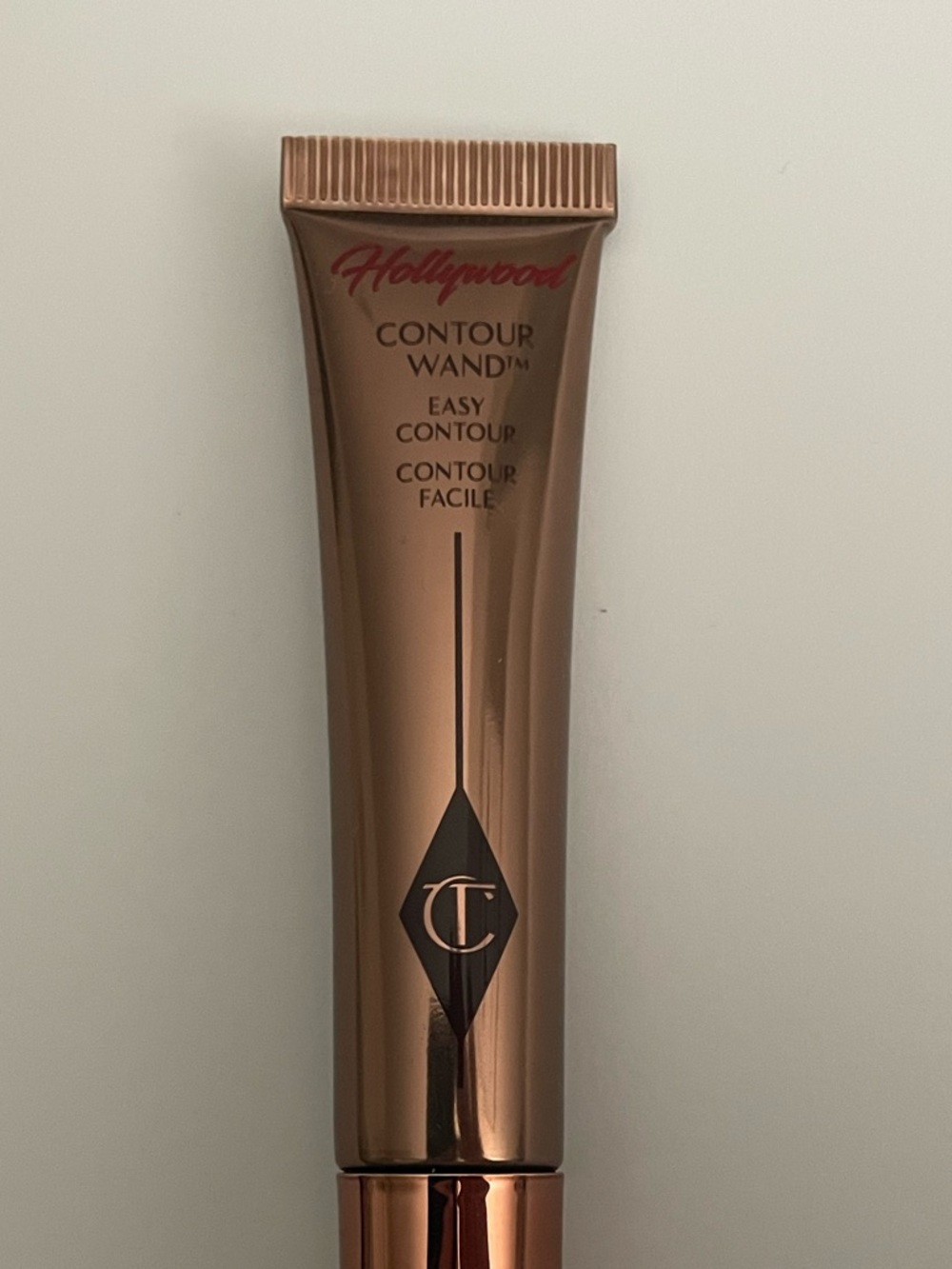 Charlotte Tilbury Hollywood Contour Wand in Fair-Medium Contour Wand